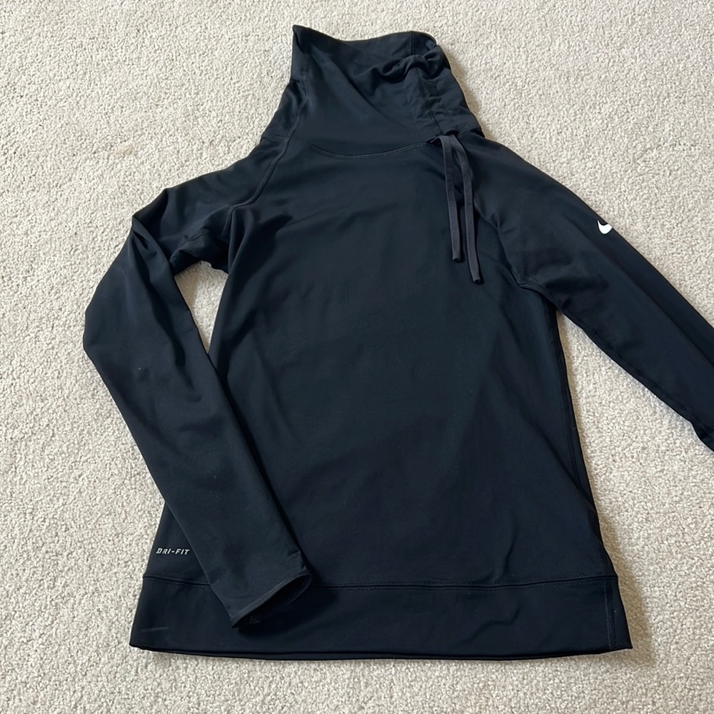 Nike dry fit top